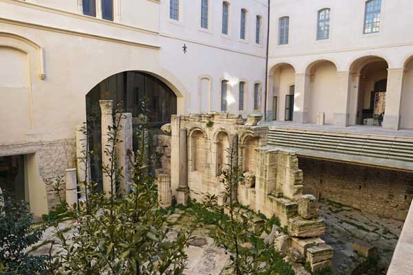 On a testé le Museon Arlaten, Arles, Camargue, Musée, Patrimoine, culture camargaise, musée ethnologie