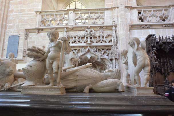 Monastère royal de Brou, Bourg en Bresse, Ain, Rhône Alpes, visite, histoire de France