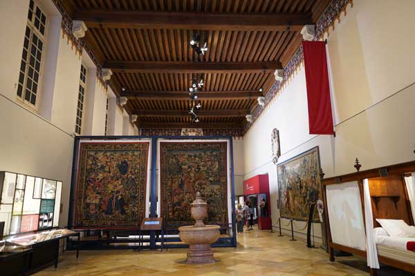 Hospices de Beaune, musée, Beaune, patrimoine, toit vernissé, Cote d’Or, Bourgogne, Blog culture